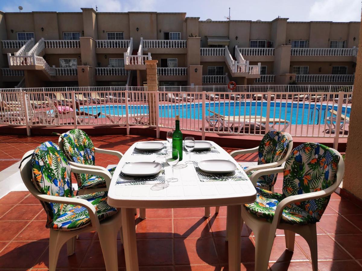 Апартаменти Maxo House Калета-де-Фусте Номер фото